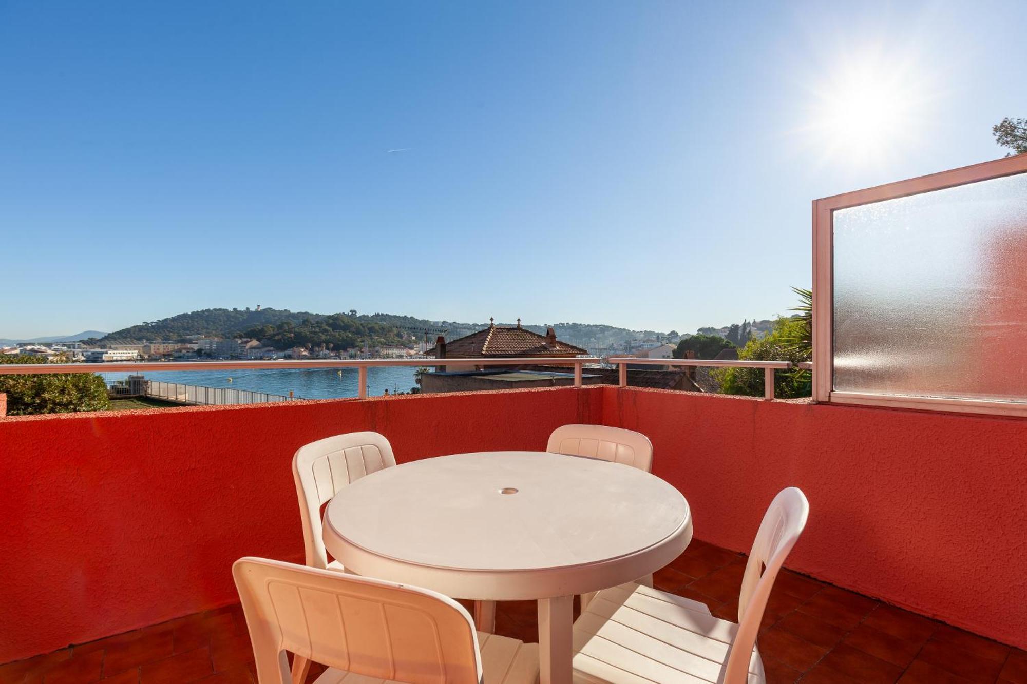 Clubhotel Maeva St Mandrier Saint-Mandrier-sur-Mer Esterno foto